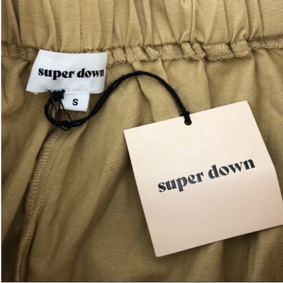 Superdown Marla Tie Front Trousers Khaki NWT - Picture 5 of 6